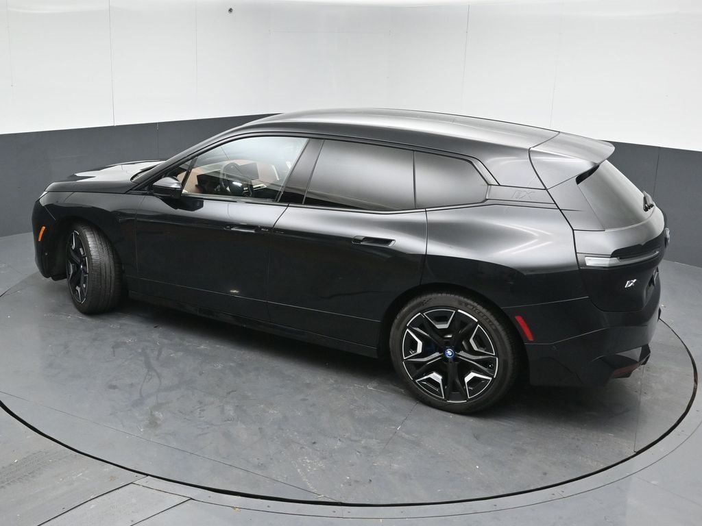 2023 BMW IX - Image 49