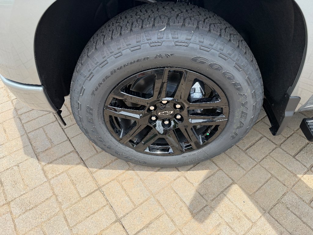 2026 Chevrolet Silverado 1500 Custom - Photo 14