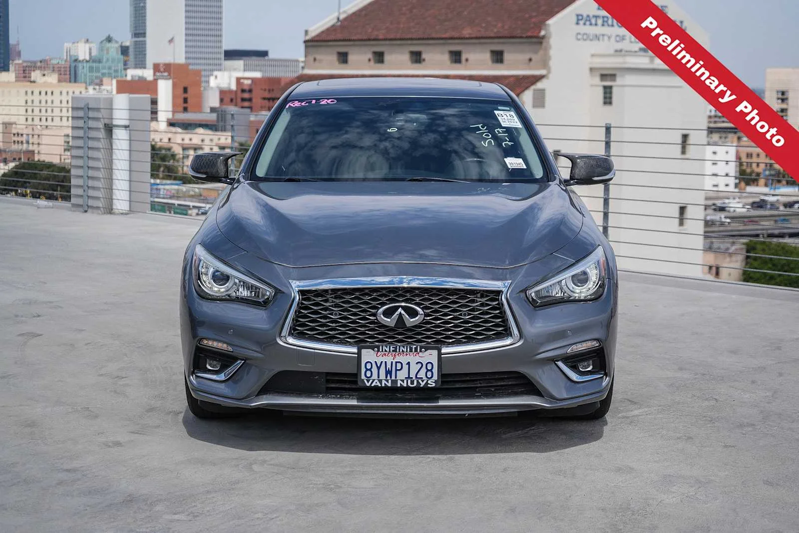 Used 2022 Graphite Shadow INFINITI LUXE image 2