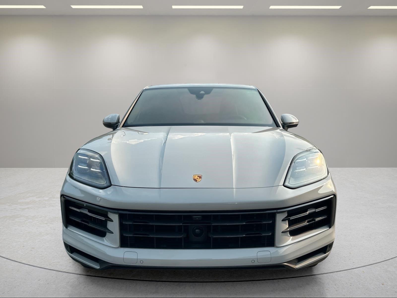 Used 2024 Chalk Porsche S image 10