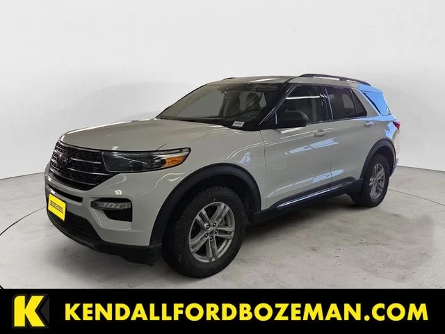 2023 Ford Explorer XLT 4WD's photo