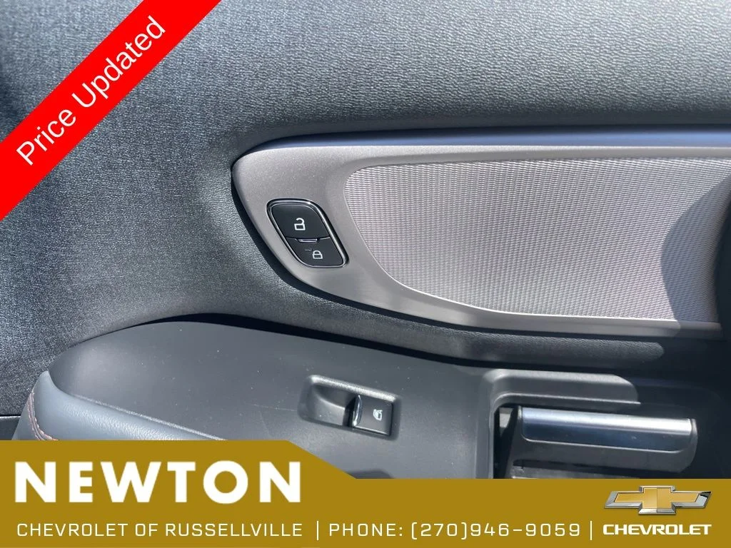 Used 2025 Black Ford Active image 27