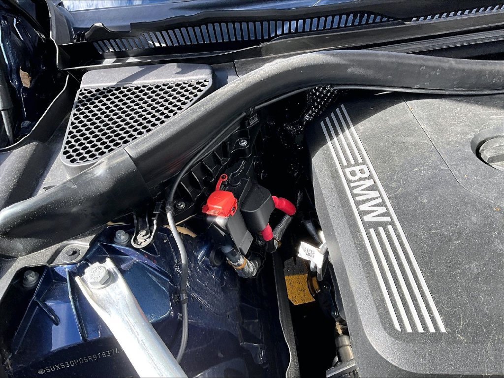 Used 2024 Blue BMW xDrive30i image 31