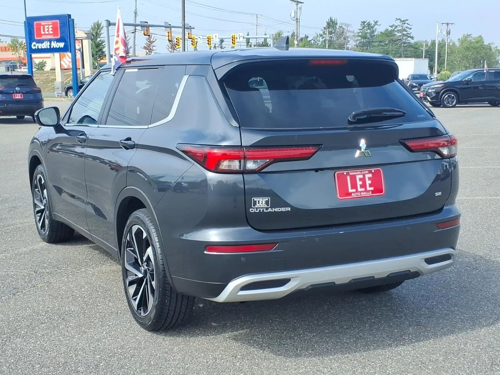 Used 2024 Graphite Gray Mitsubishi SE image 6