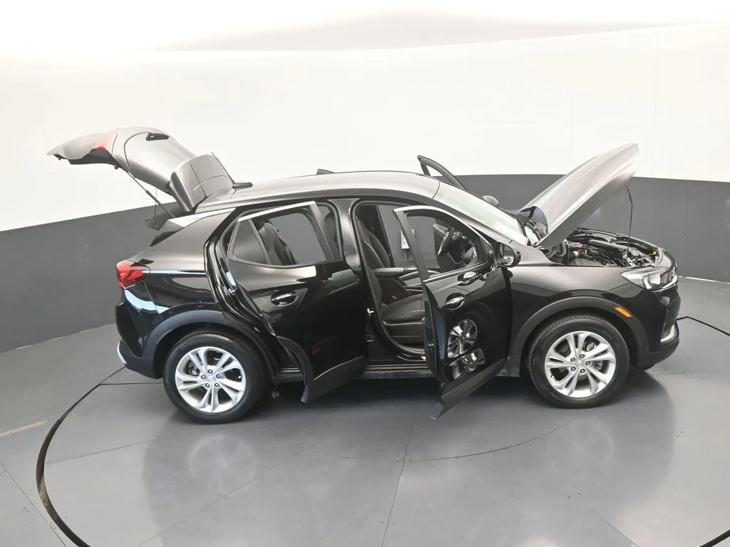 Used 2023 Ebony Twilight Metallic Buick Preferred image 68