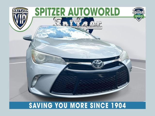 Silver 2015 Toyota Camry SE Sedan Front-Wheel Drive