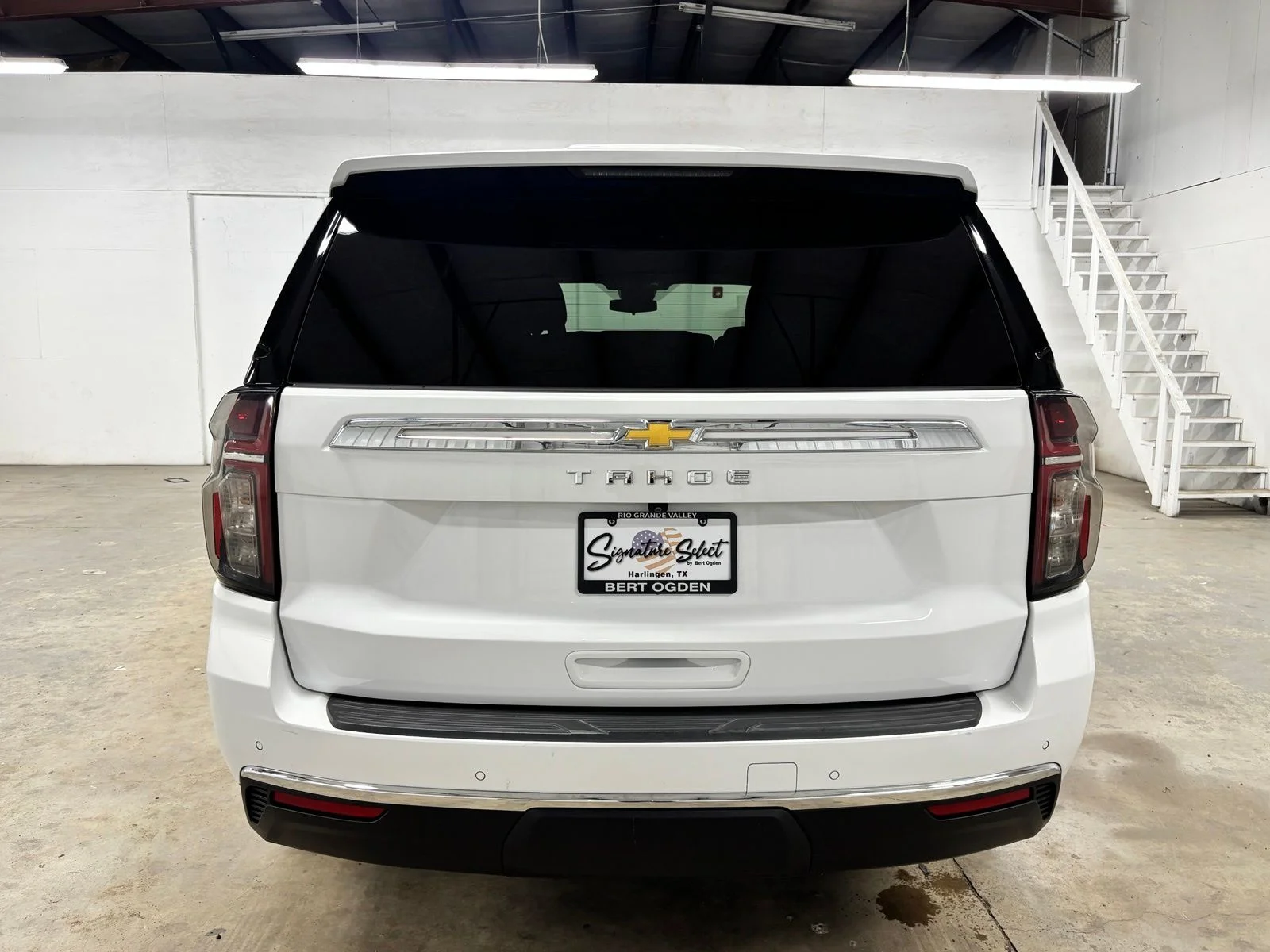 Used 2024 White Chevrolet LS image 6
