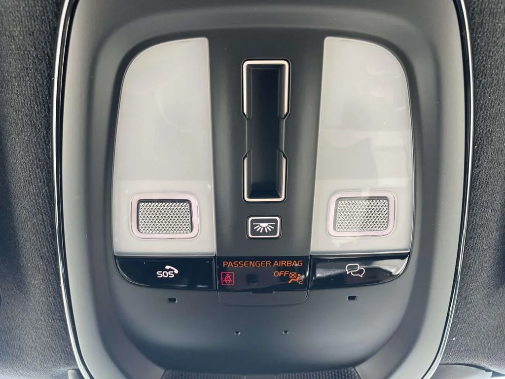 New 2026 Vapour Grey Volvo Ultra image 20