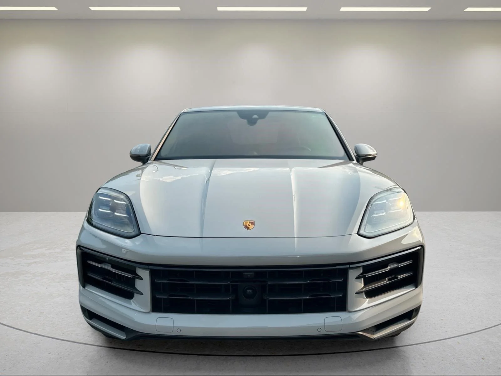 Used 2024 Chalk Porsche S image 10