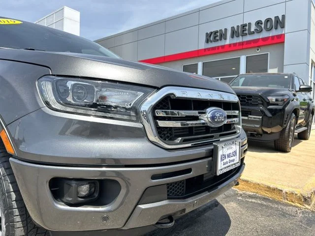 Used 2019 Magnetic Ford Lariat image 4