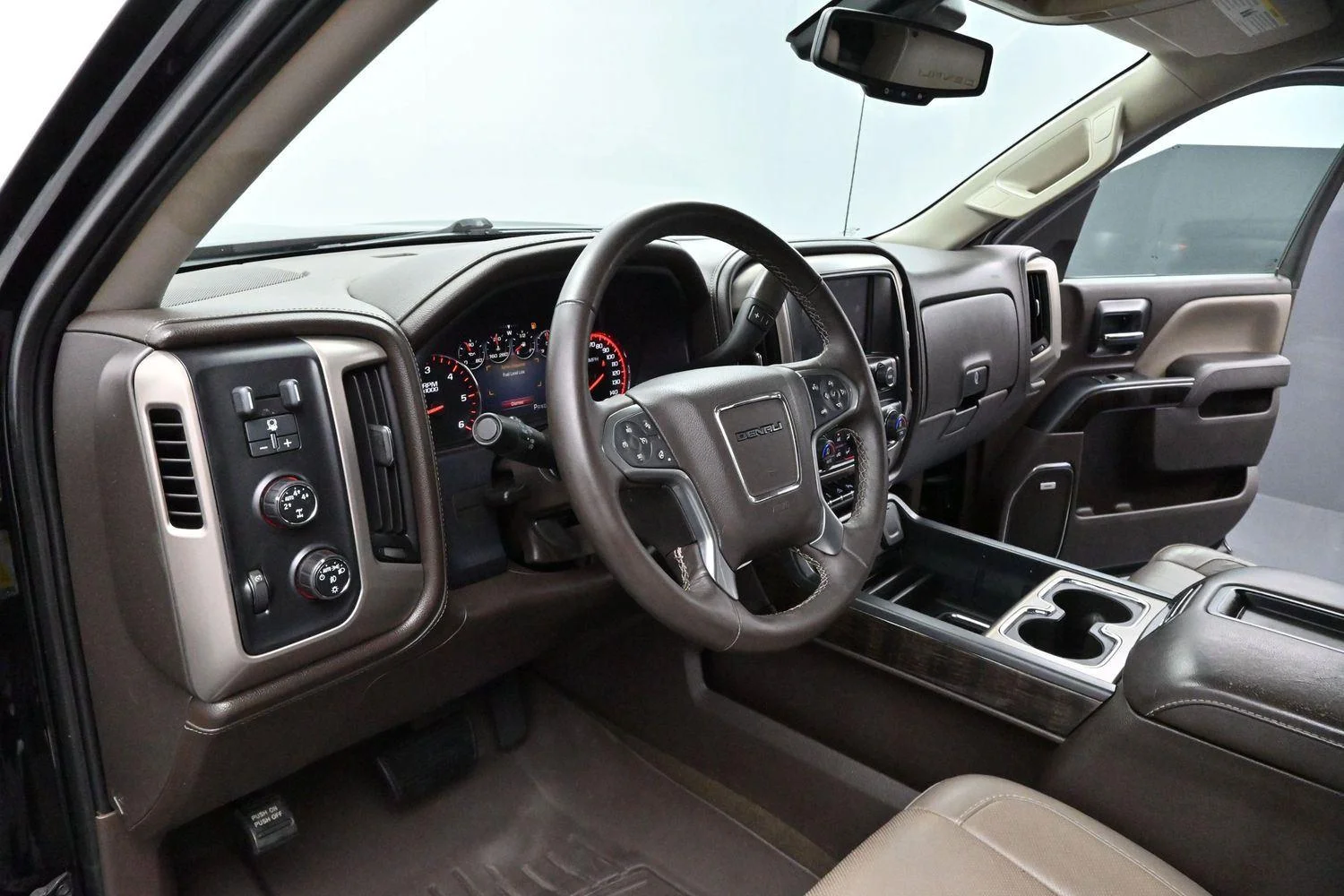 Used 2015 Onyx Black GMC Denali image 13