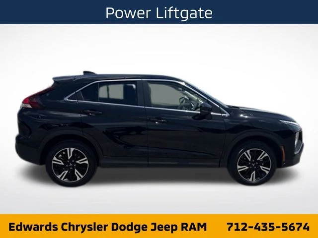 Used 2026 Black Mitsubishi SE image 10