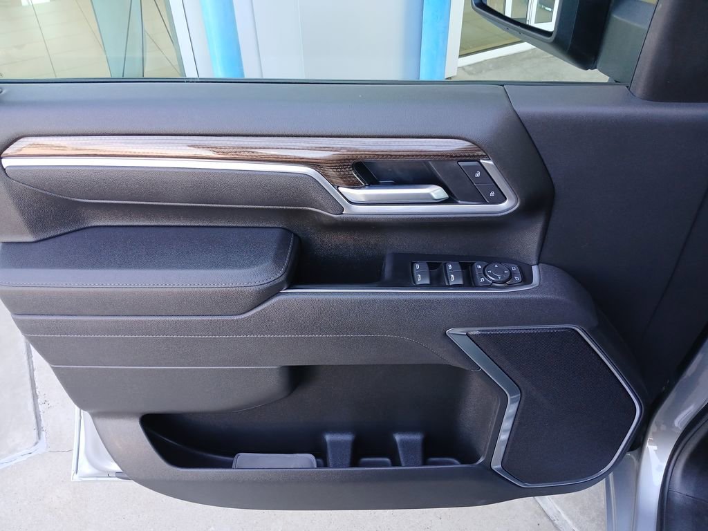 2025 Chevrolet Silverado 2500HD LT - Photo 23