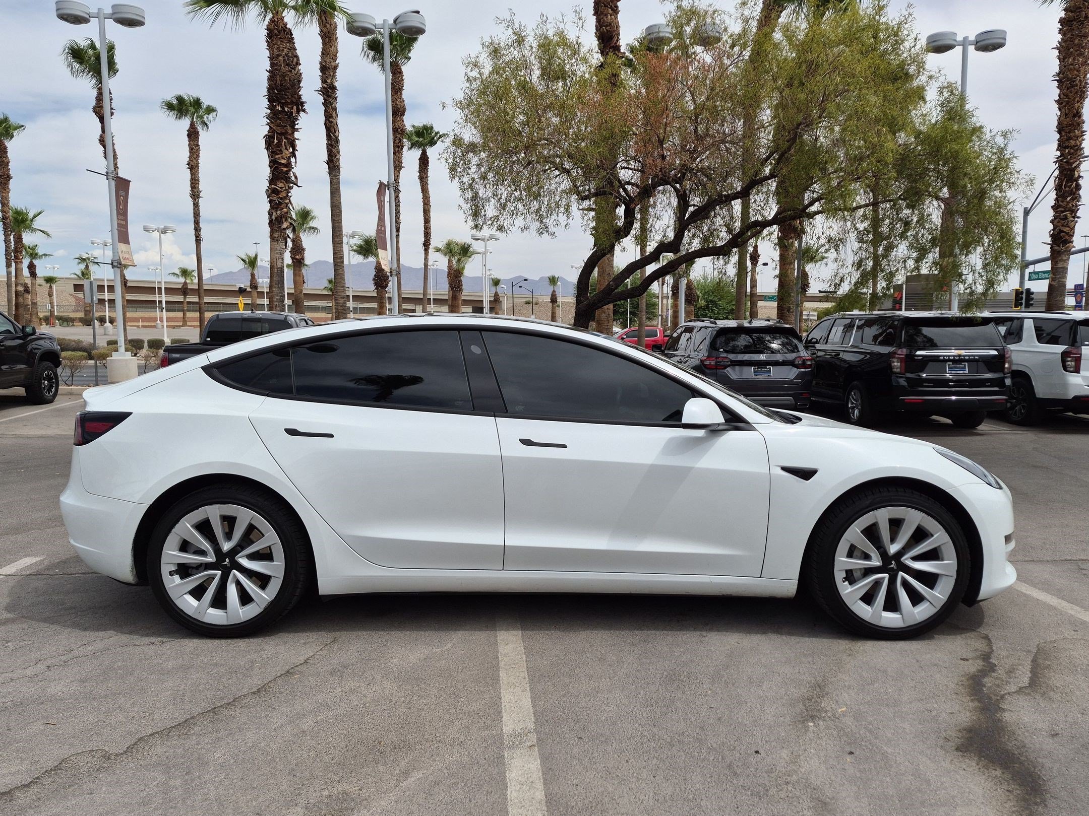 Used 2023 Pearl White Multi-Coat Tesla Base image 6