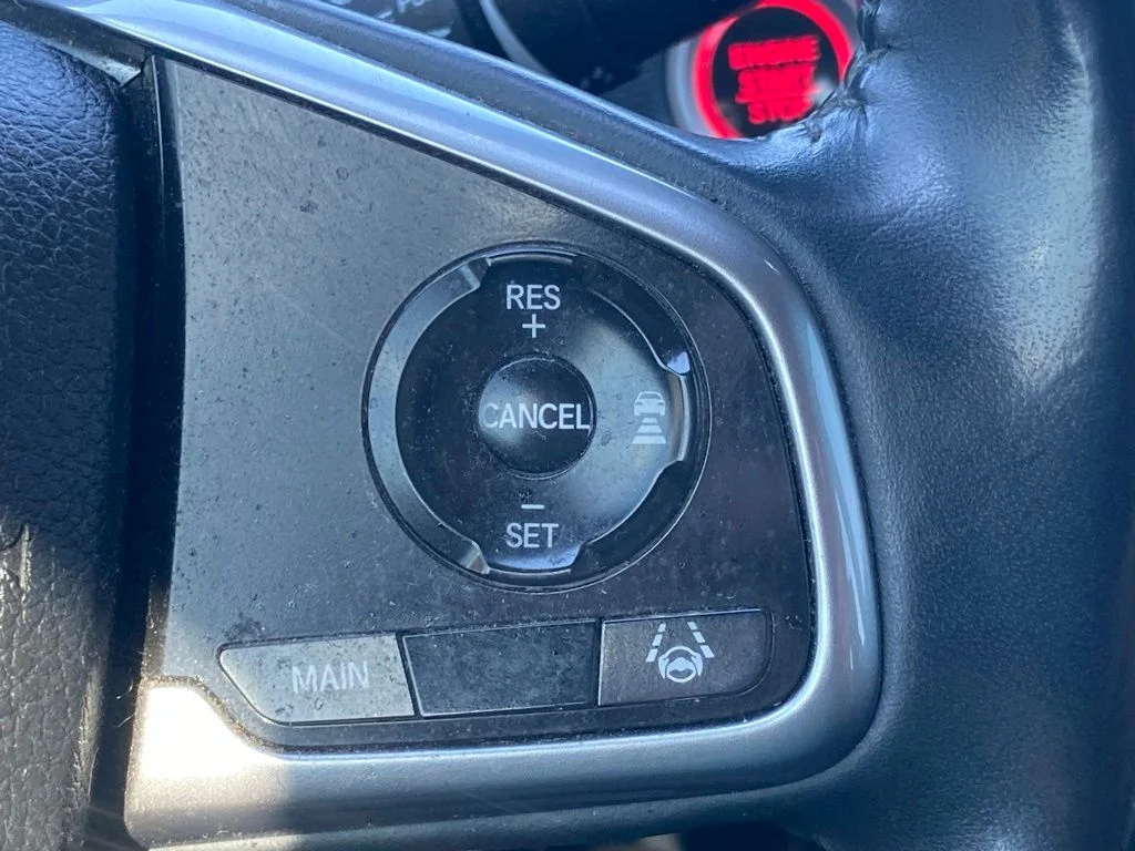 Used 2019  Honda EX-L image 29