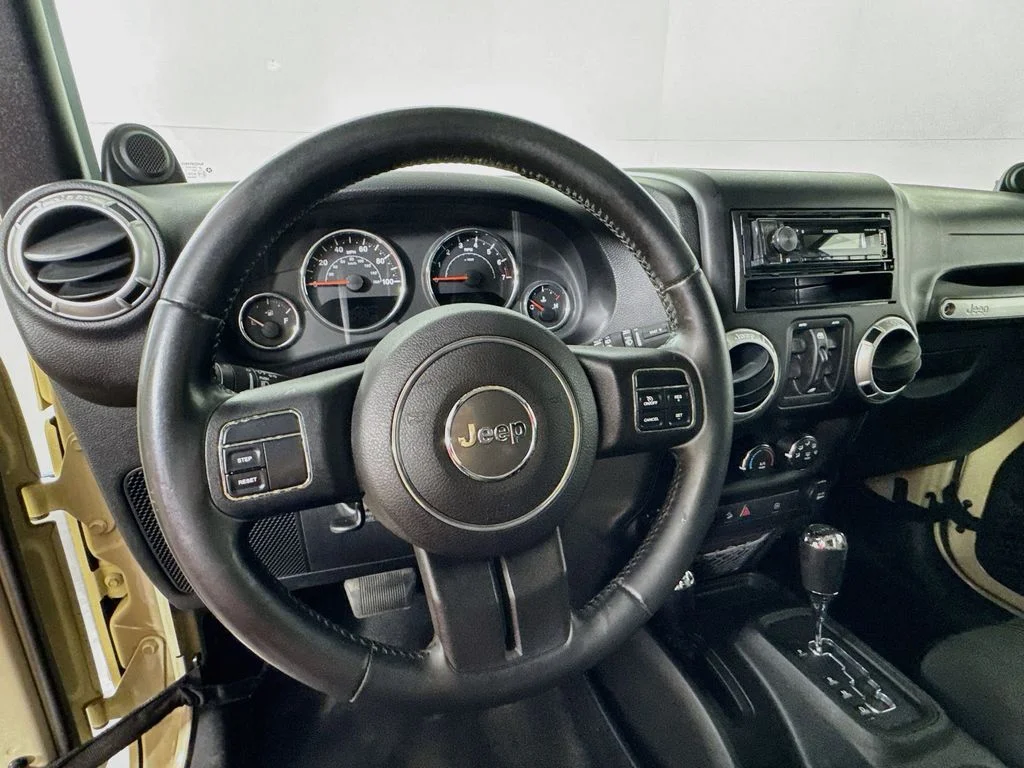 Used 2012 Beige Jeep Unlimited Sahara image 11
