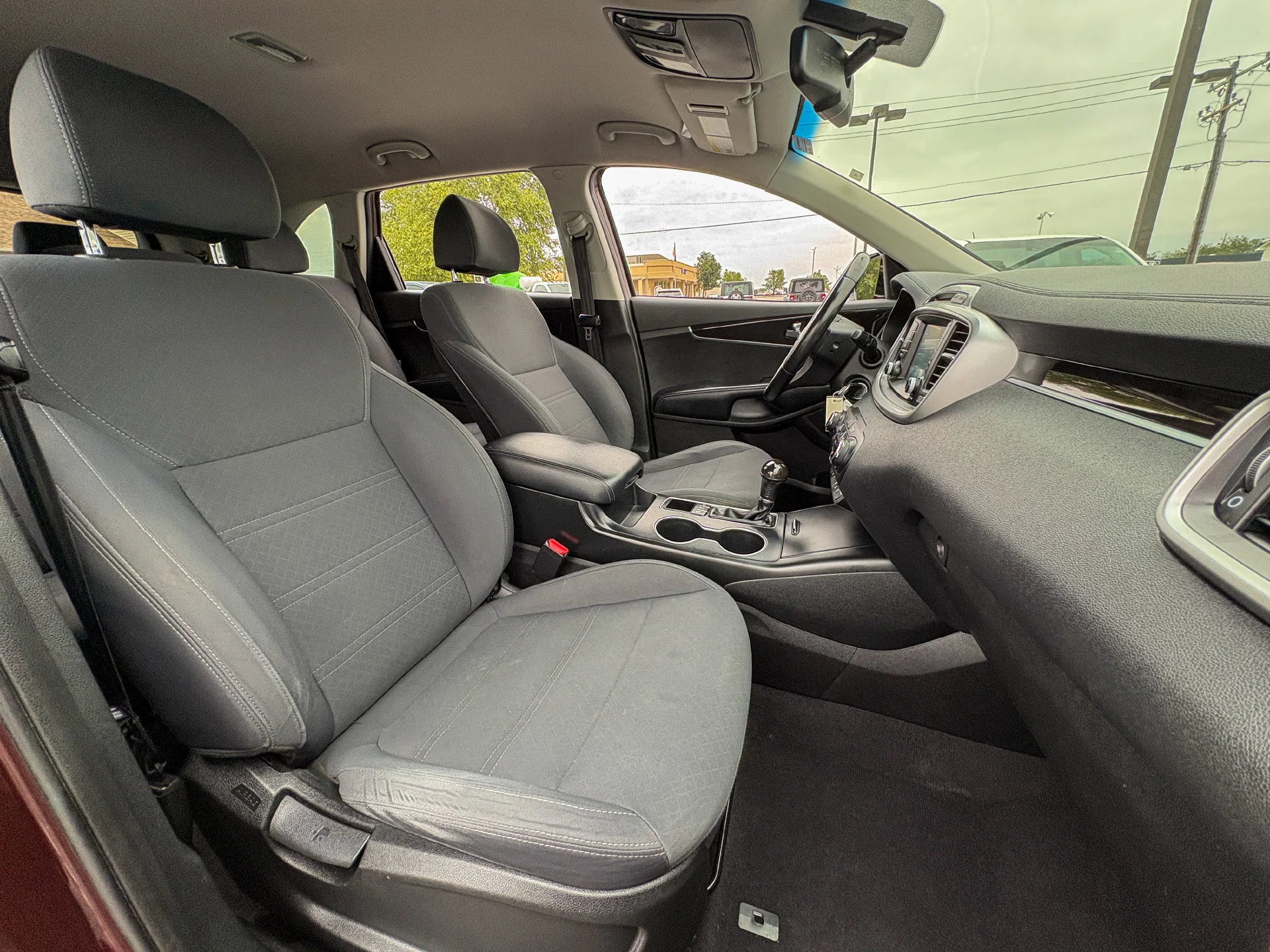 Used 2018 Purple Kia LX image 26