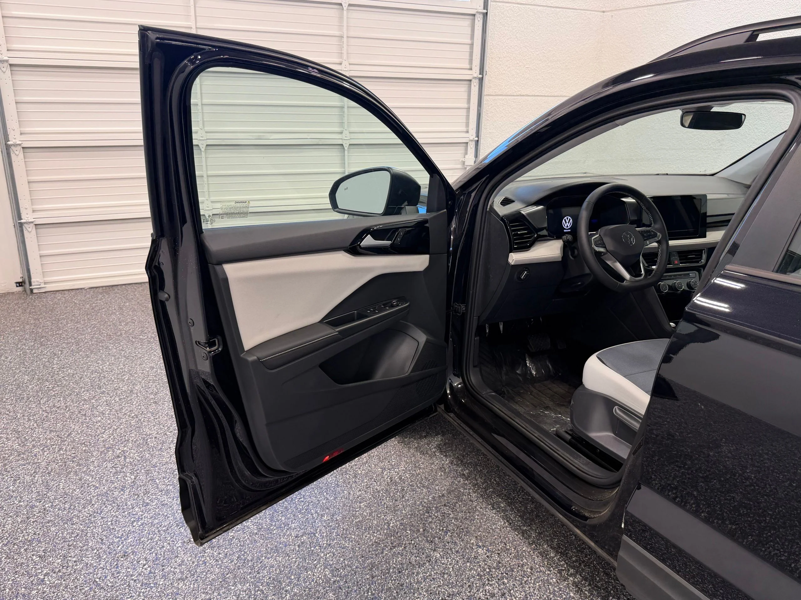 New 2026 Black Volkswagen 1.5T S image 19