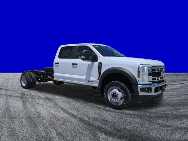 New 2026 Oxford White Ford F-450® XL image 2