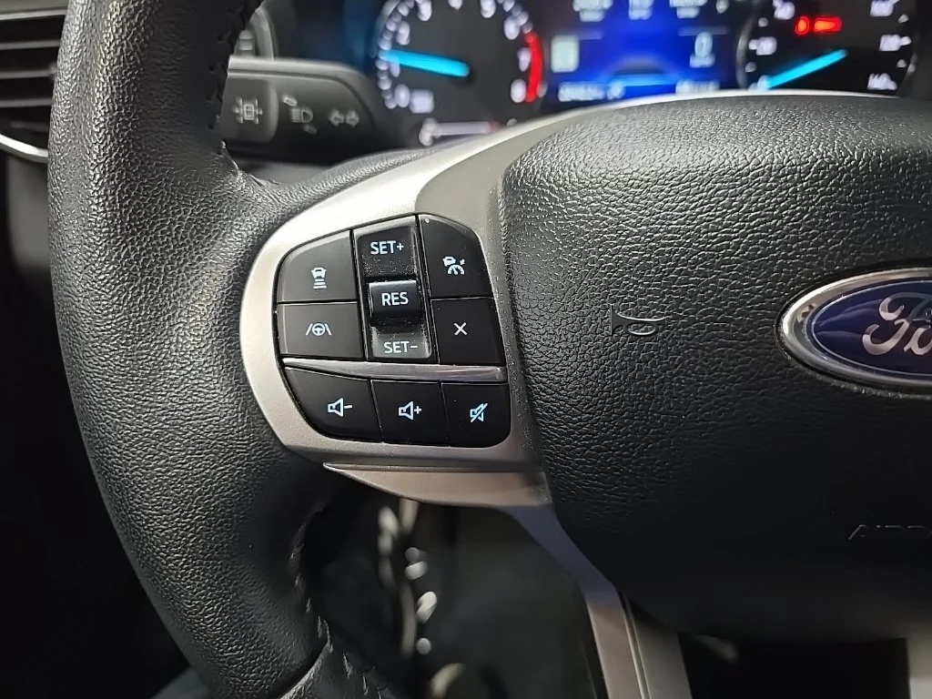 Used 2024 Black Ford XLT image 20