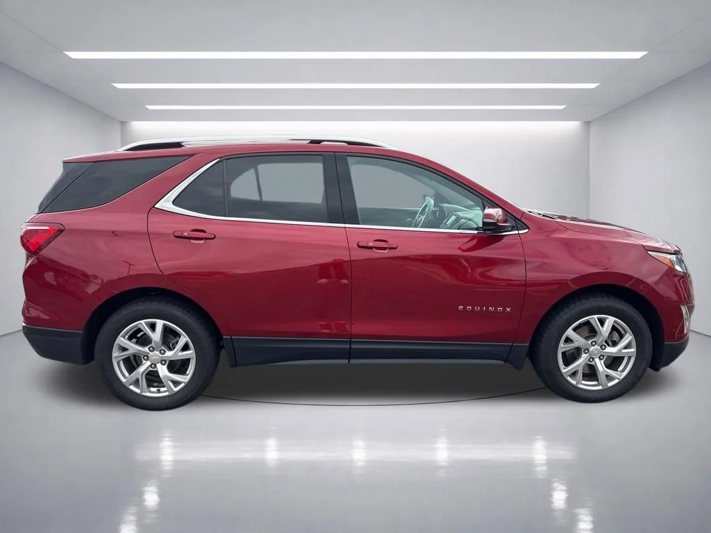 Used 2018 Cajun Red Tintcoat Chevrolet LT image 7