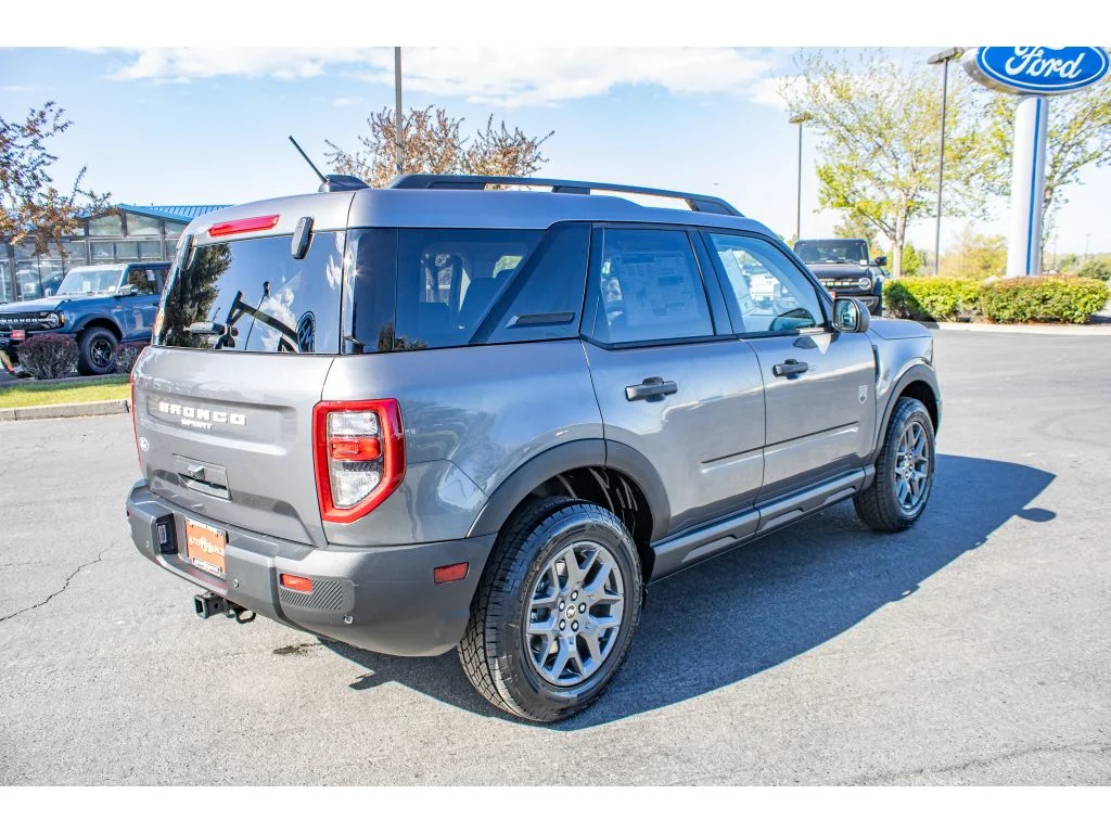 New 2026 CARBONIZED GRAY METALLIC Ford Big Bend image 8