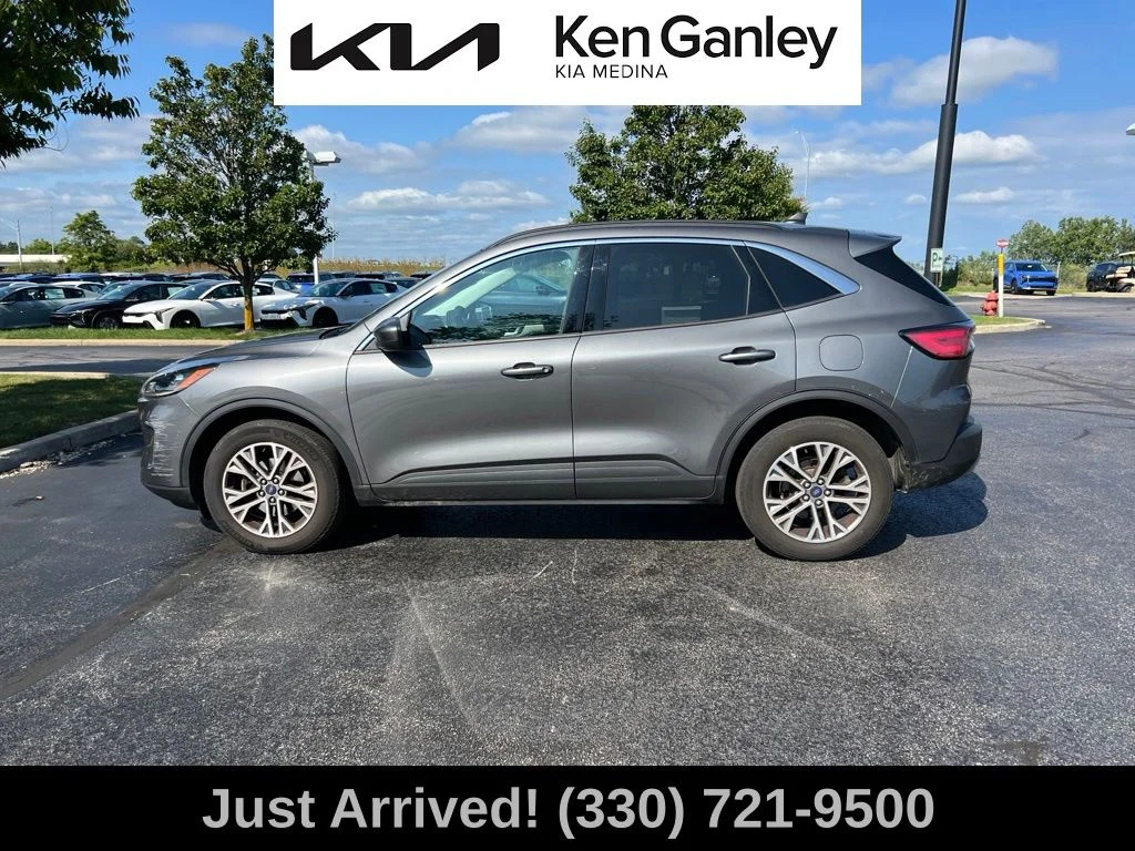 Used 2022 Gray Ford SEL image 8