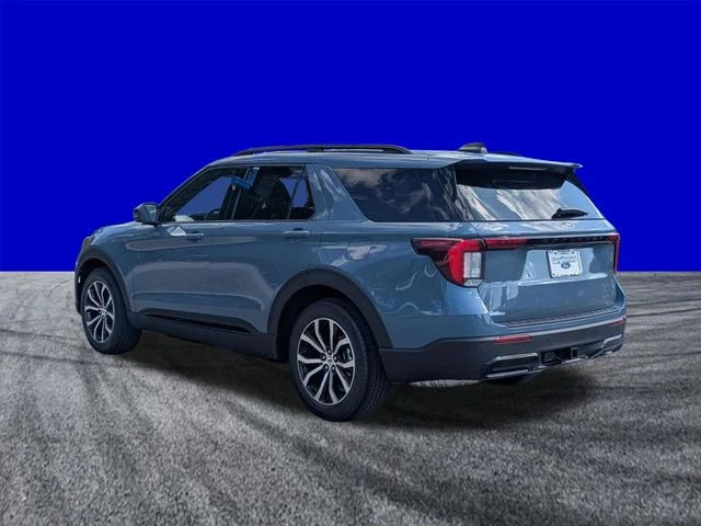 New 2026 Blue Ford ST-Line image 6