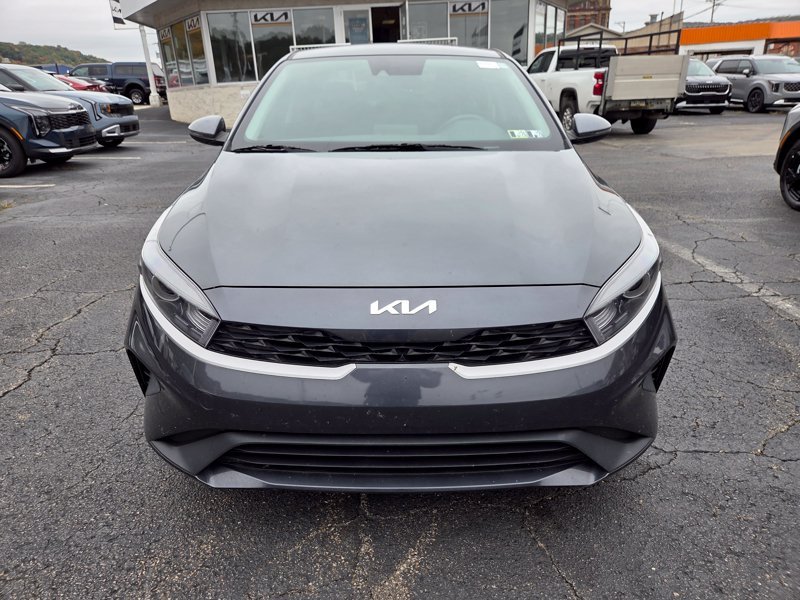 Used 2023 Gray Kia LXS image 2