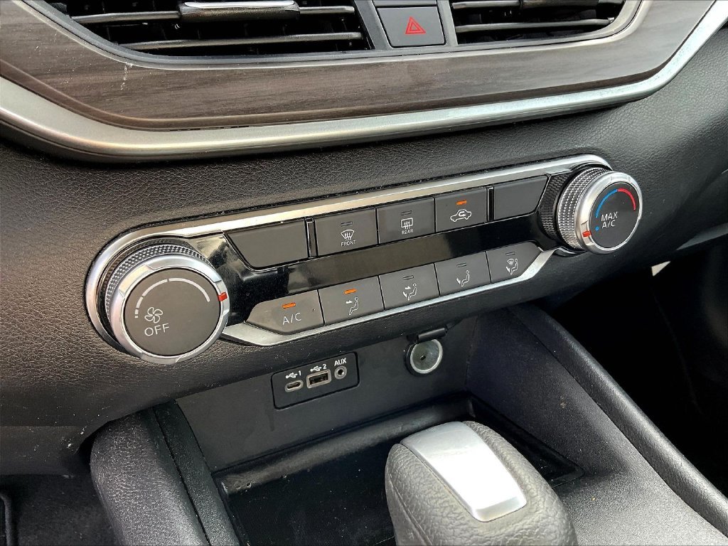Used 2025 Gray Nissan 2.5 SV image 7