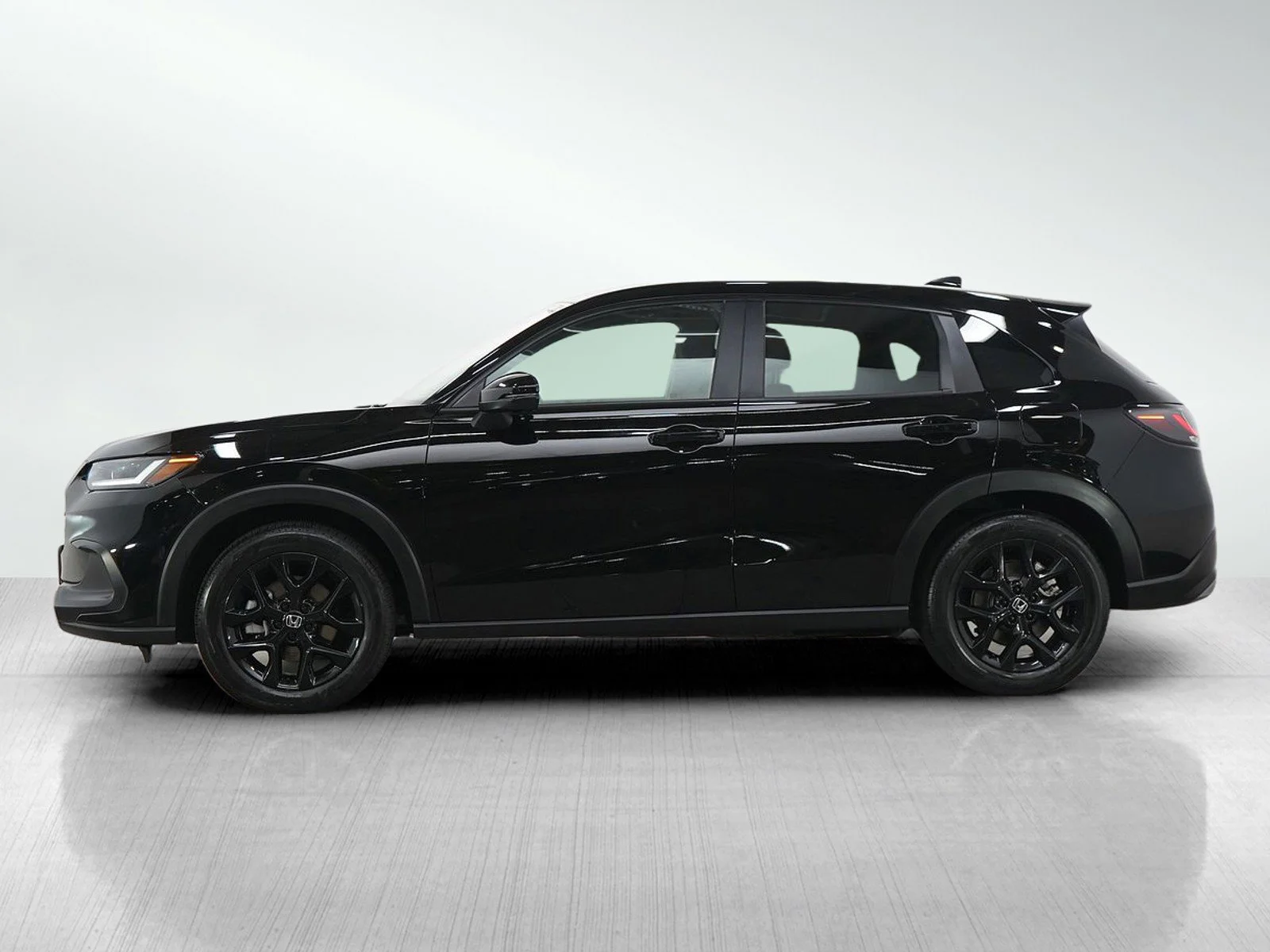 Used 2025 Black Honda 5D WAGON SPORT 2WD image 2