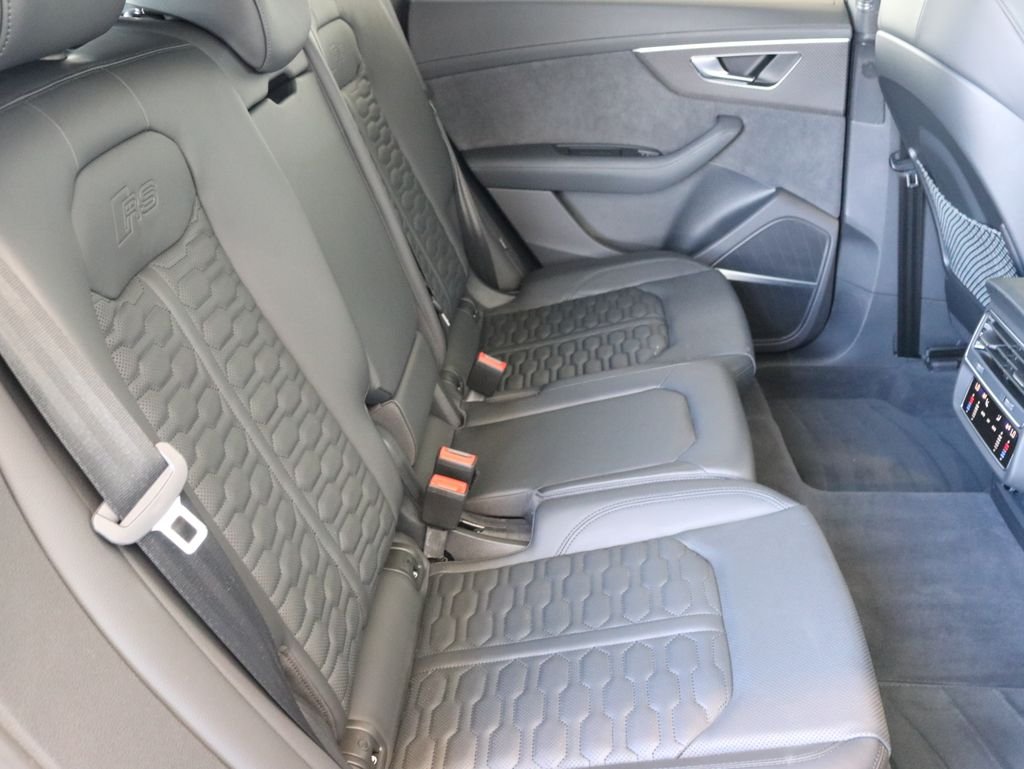 2023 Audi RS Q8 Base - Photo 31