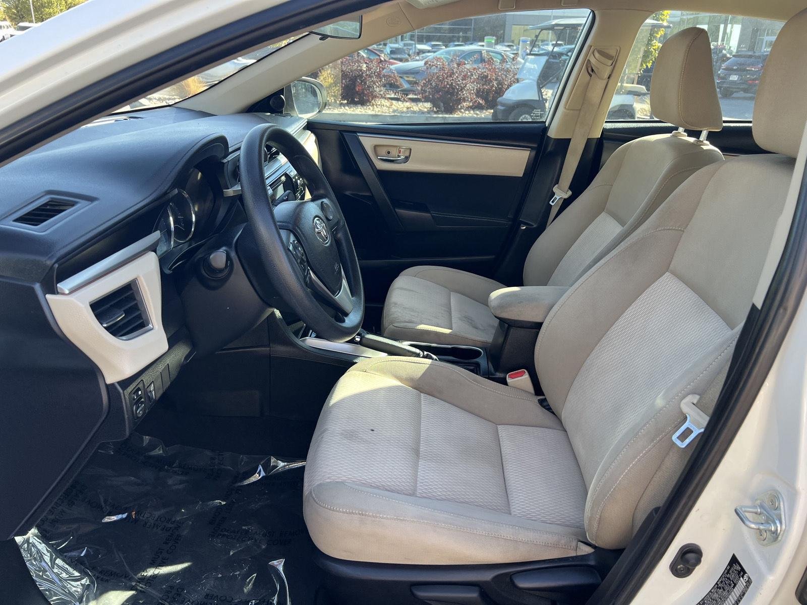 2014 Toyota Corolla LE Plus - Photo 26