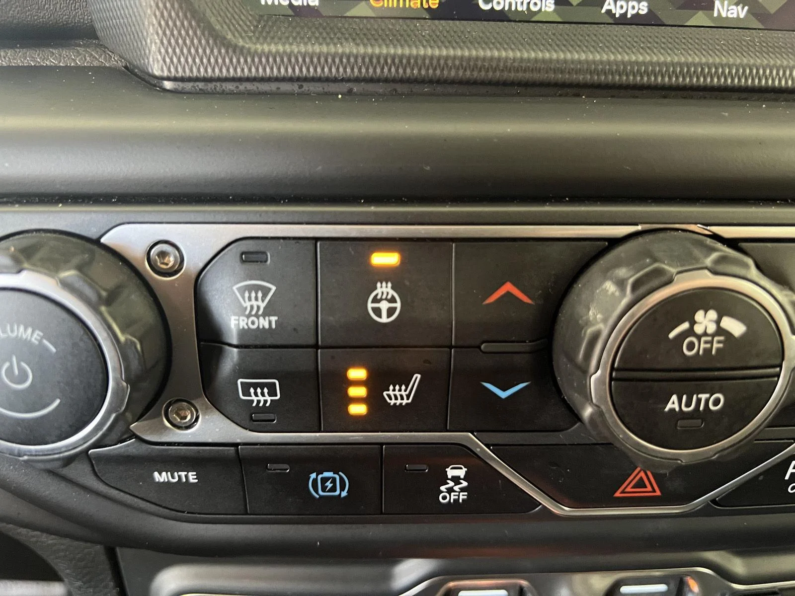 Used 2021 Black Clearcoat Jeep Unlimited Sahara 4xe image 17