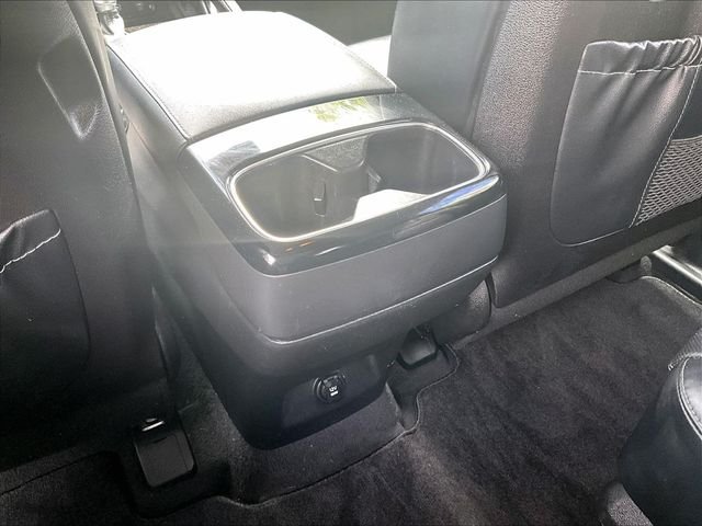 Used 2023 White Kia S image 29