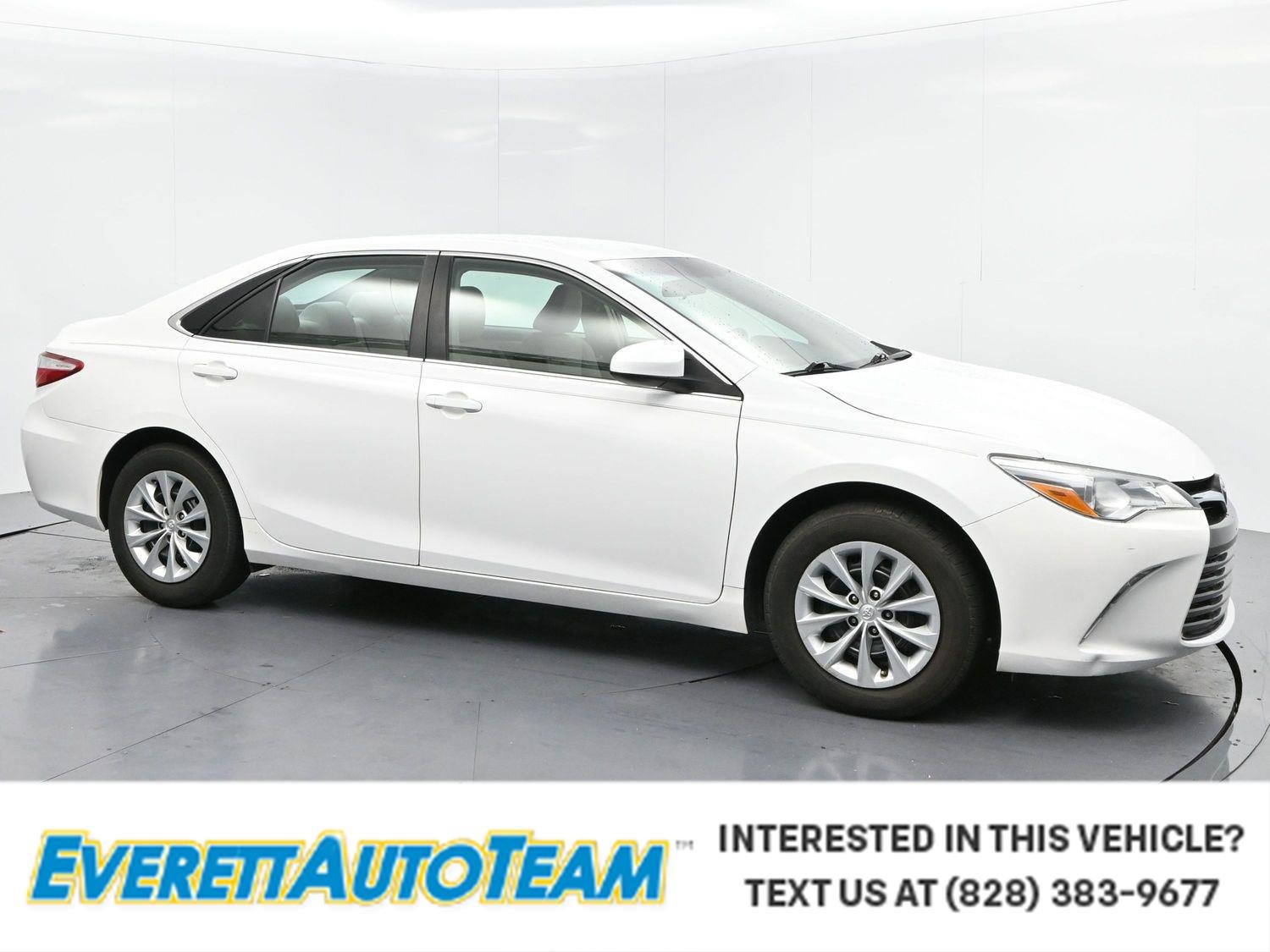 2015 Toyota Camry 2.5 Auto LE's photo