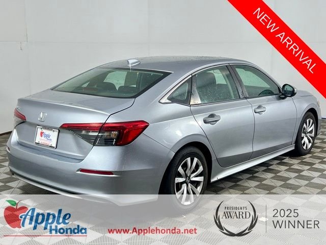 Used 2022 Meteorite Gray Metallic Honda LX image 6