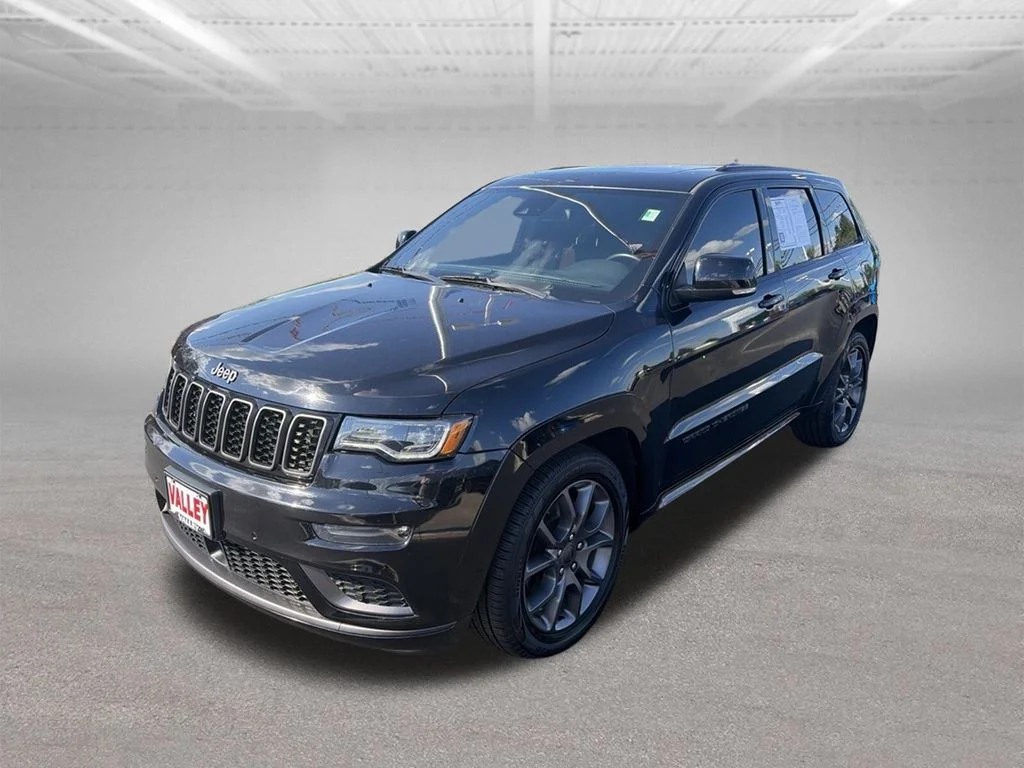 Used 2020 Diamond Black Jeep Overland image 2