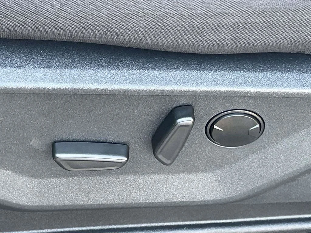 New 2026 Gray Ford XLT image 14