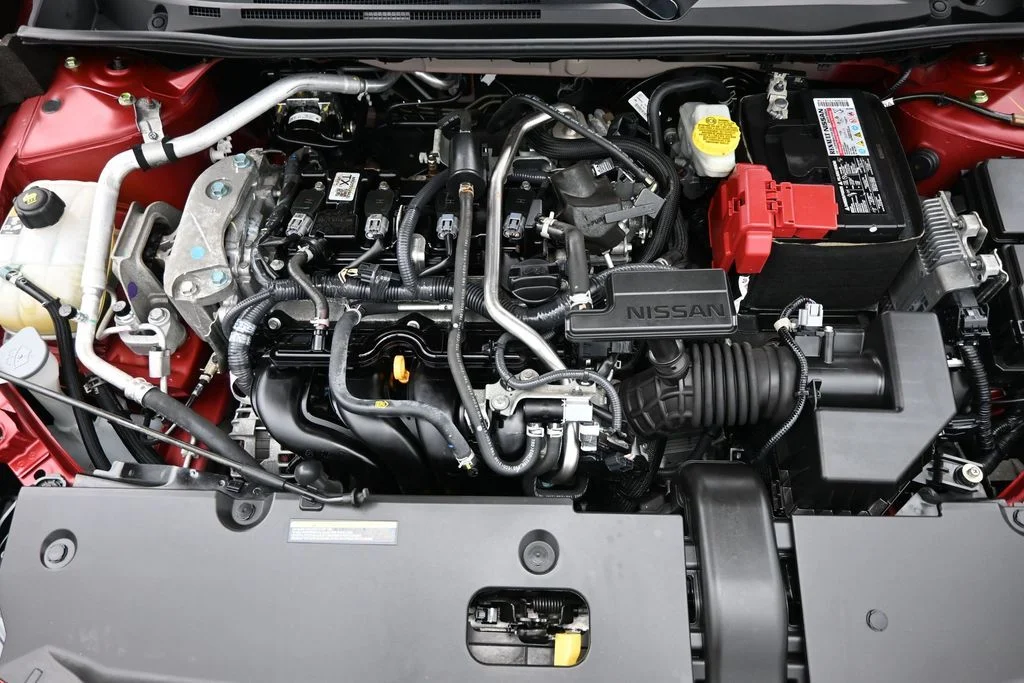 Used 2023 Red Nissan SV image 12