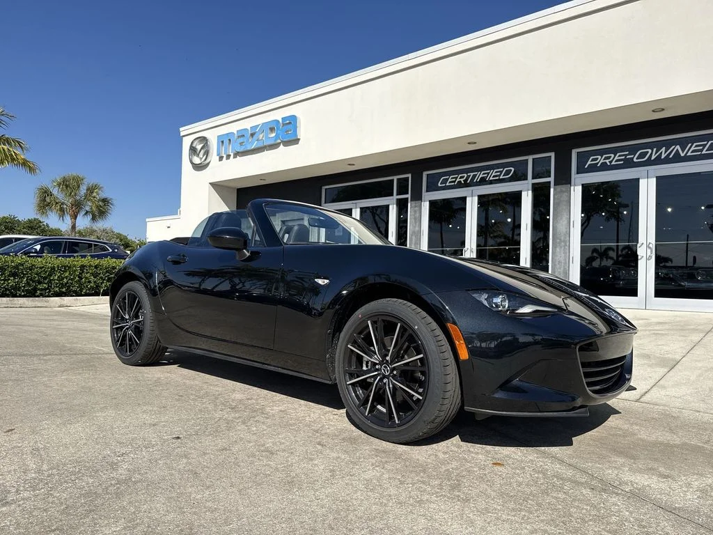 2025 Mazda MX-5 Miata Grand Touring - Photo 22