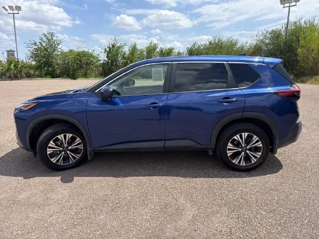 Used 2023 Blue Nissan SV image 4