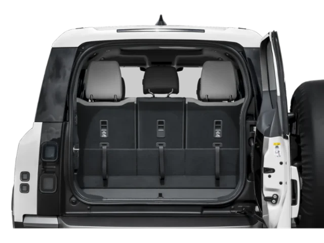 New 2026 Woolstone Green LAND ROVER X-Dynamic SE image 8
