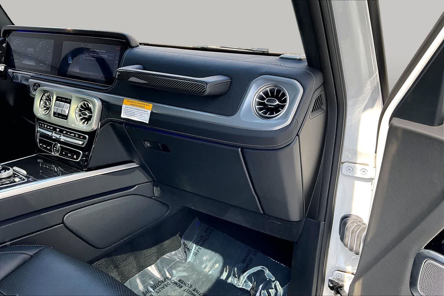 Used 2023 MANUFAKTUR Moonlight White Metallic Mercedes-Benz AMG® G 63 image 19