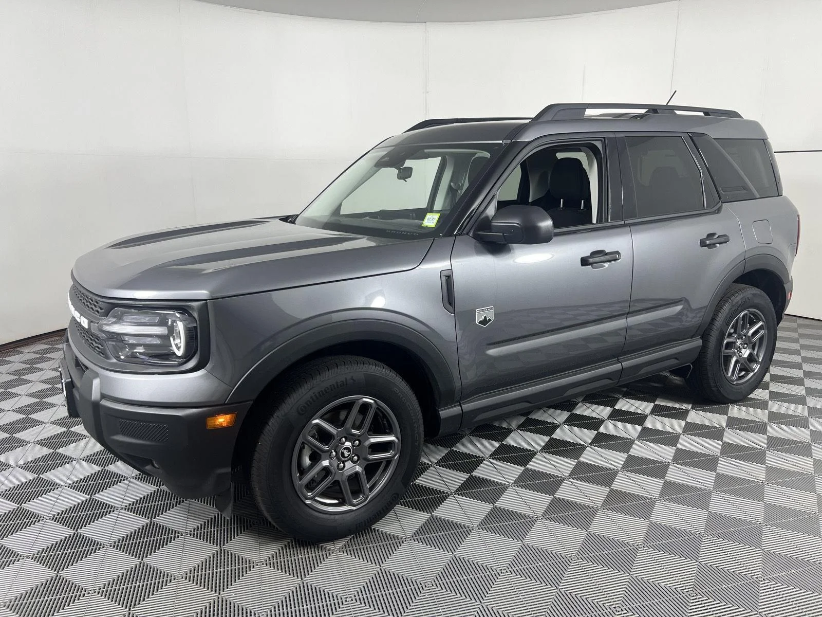 New 2026 Carbonized Gray Metallic Ford Big Bend® image 6