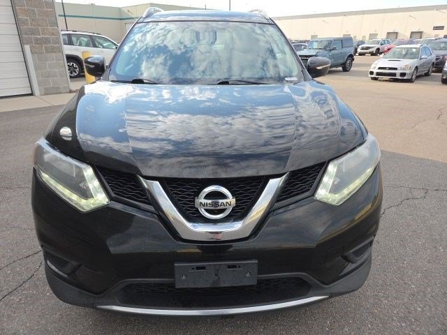 Used 2015 Super Black Nissan SV image 9