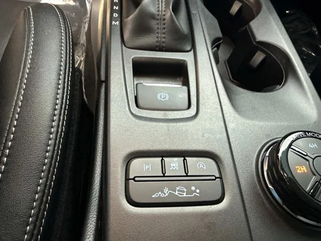Used 2025 Blue Ford Lariat image 39