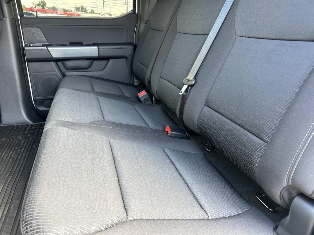 Certified Used 2026 Oxford White Ford XLT image 19