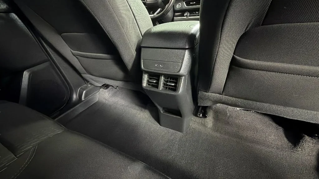 Used 2025 Mosaic Black Metallic Chevrolet LT image 30