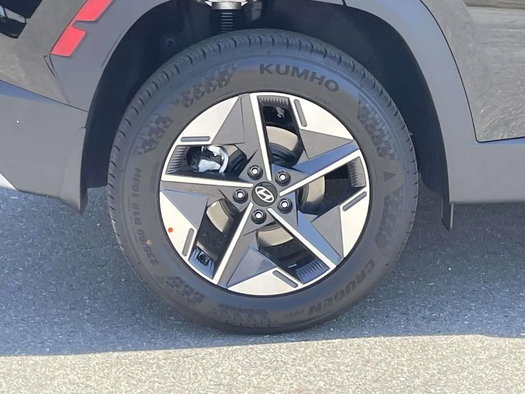 New 2026 Black Hyundai SEL image 7